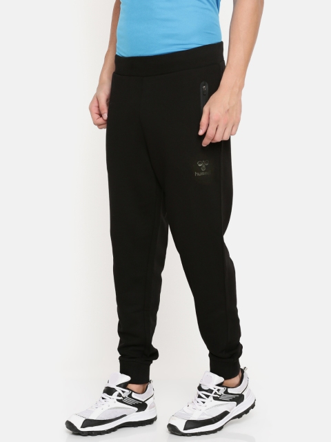 

hummel Men Black Solid ETAN Joggers