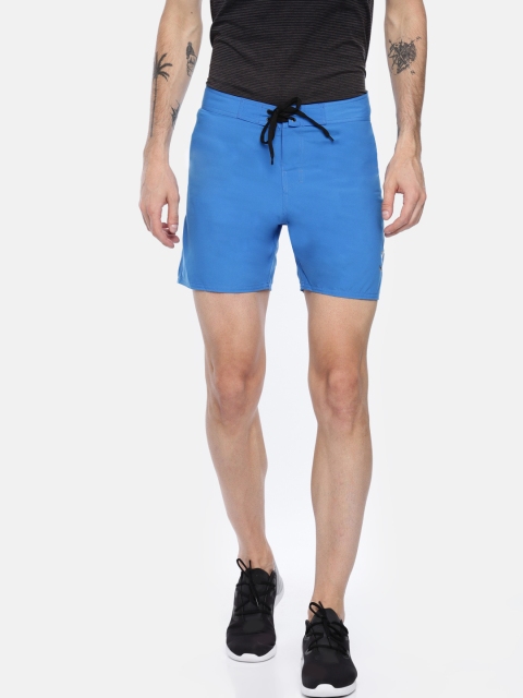 

hummel Men Blue Solid Shorts