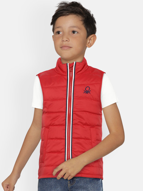 

United Colors of Benetton Boys Red Solid Sleeveless Padded Jacket