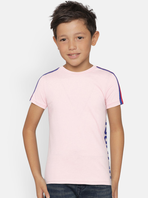 

United Colors of Benetton Boys Pink Solid Round Neck T-shirt