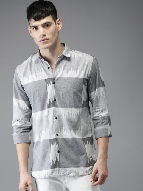 

Bene Kleed Men Grey Smart Slim Fit Self Design Casual Shirt