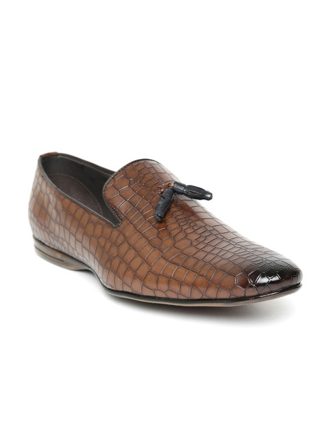 

San Frissco Men Brown Croc Texture Semiformal Slip Ons