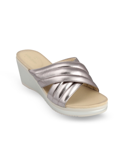 

pelle albero Women Silver-Toned Solid Sandals
