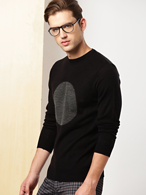 

INVICTUS Men Black Solid Pullover