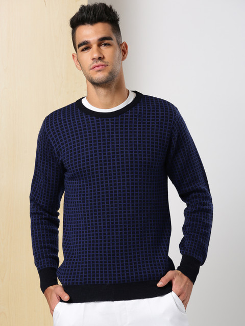 

INVICTUS Men Black & Blue Checked Pullover