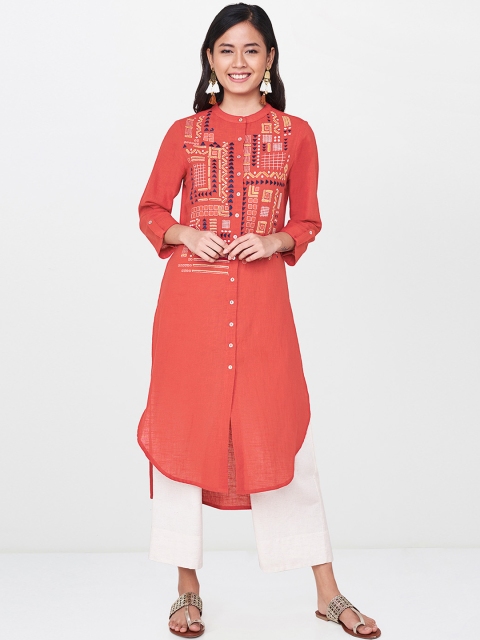 

Global Desi Women Red Embroidered Straight Kurta