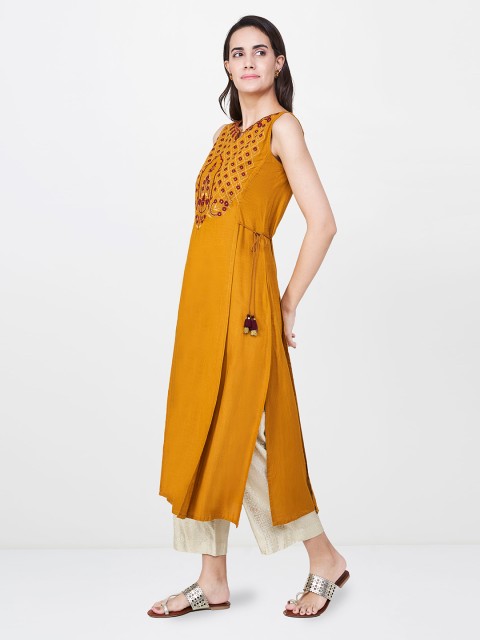 

Global Desi Women Mustard Yellow Yoke Design A-Line Kurta