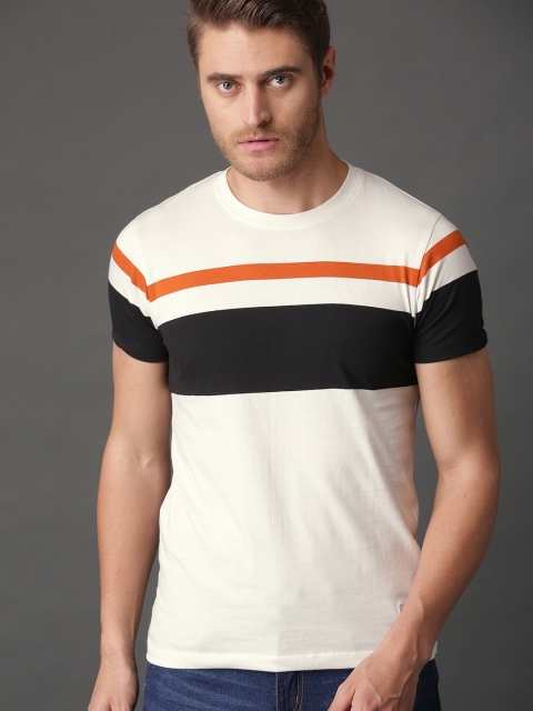 

Roadster Men White & Black Colourblocked Round Neck T-shirt