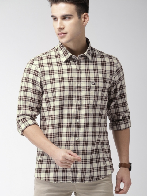 

Arrow Sport Men Beige & Brown Slim Fit Checked Casual Shirt