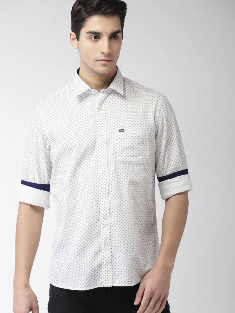 

Arrow Sport Men White & Navy Blue Regular Fit Printed Casual Shirt
