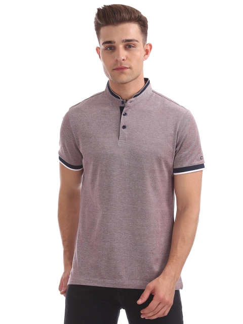 

Arrow Sport Men White Solid Mandarin Collar T-shirt