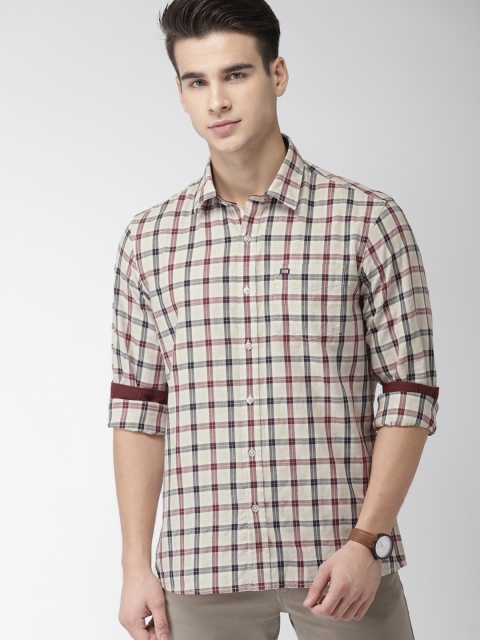 

Arrow Sport Men Beige & Burgundy Slim Fit Checked Casual Shirt