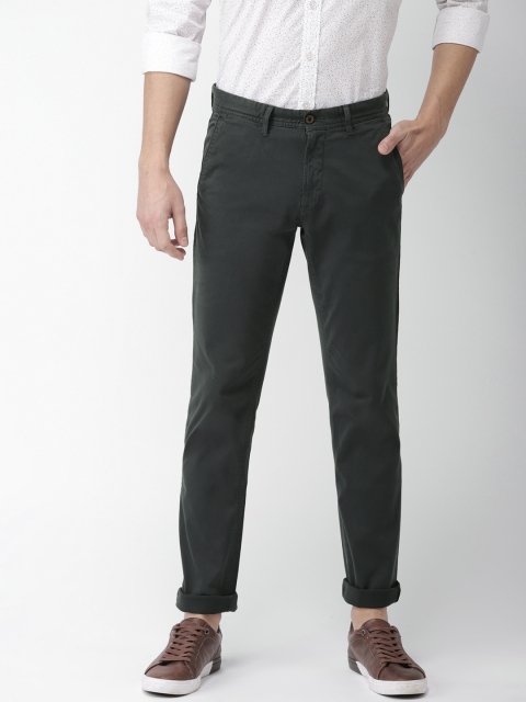 

Arrow Sport Men Charcoal Grey Chrysler Tapered Fit Solid Regular Trousers
