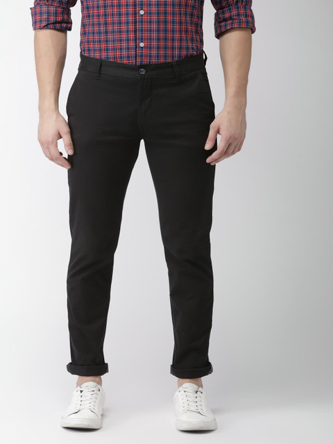 

Arrow Sport Men Black Slim Fit Solid Chinos