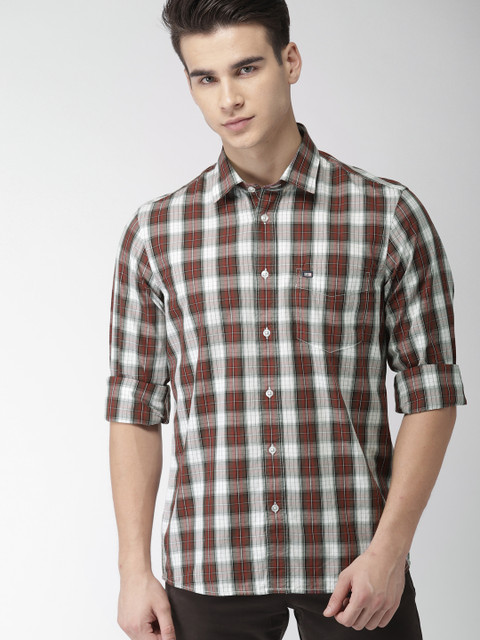 

Arrow Sport Men Red & White Slim Fit Checked Casual Shirt