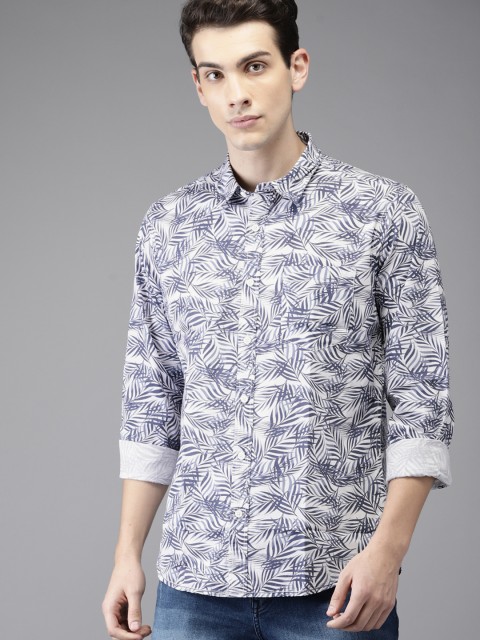 

HERE&NOW Men White & Blue Regular Fit Printed Casual Shirt