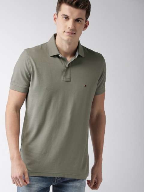 

Tommy Hilfiger Men Grey Solid Polo Collar T-shirt