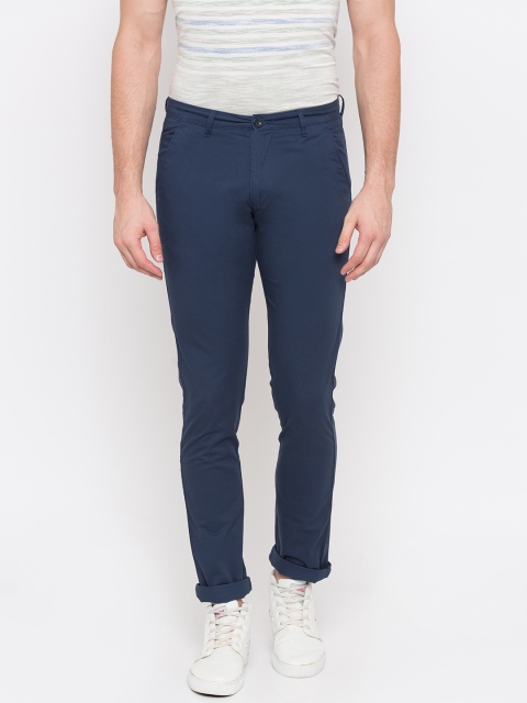 

Globus Men Blue Slim Fit Solid Chinos