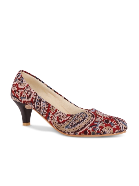 

Kanvas Women Brown Printed Pumps