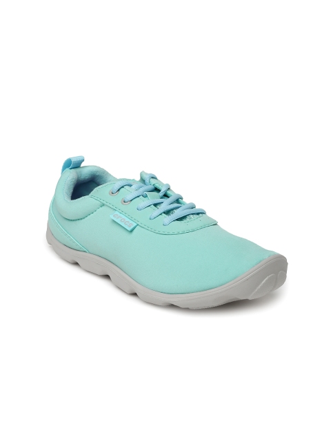

Crocs Women Blue Solid Duet Busy Day Sneakers