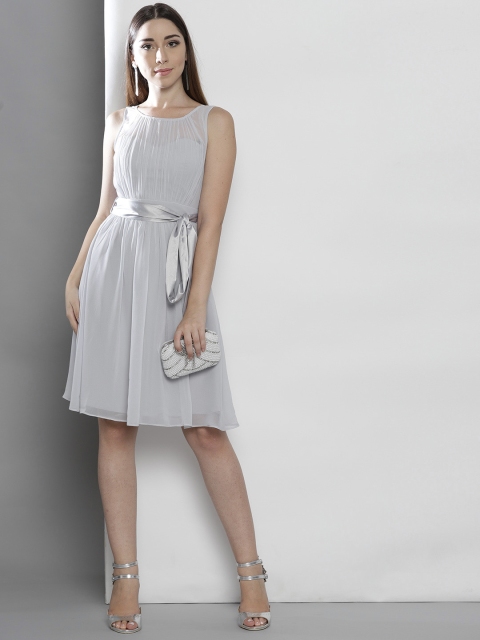 

DOROTHY PERKINS Women Grey Solid Fit and Flare Dress