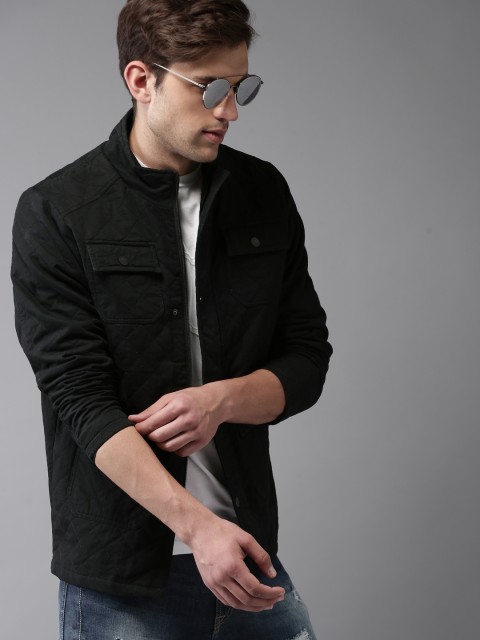 

Moda Rapido Men Black Solid Quilted Jacket