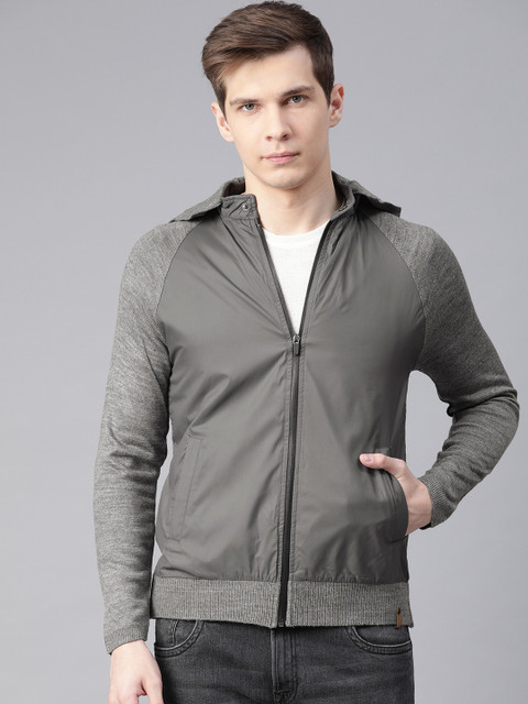 

Peter England Casuals Men Grey Solid Hooded Sweatshirt