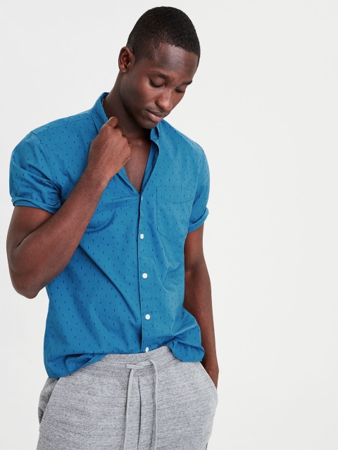 

AMERICAN EAGLE OUTFITTERS Men Blue Regular Fit Printed Casual Shirt
