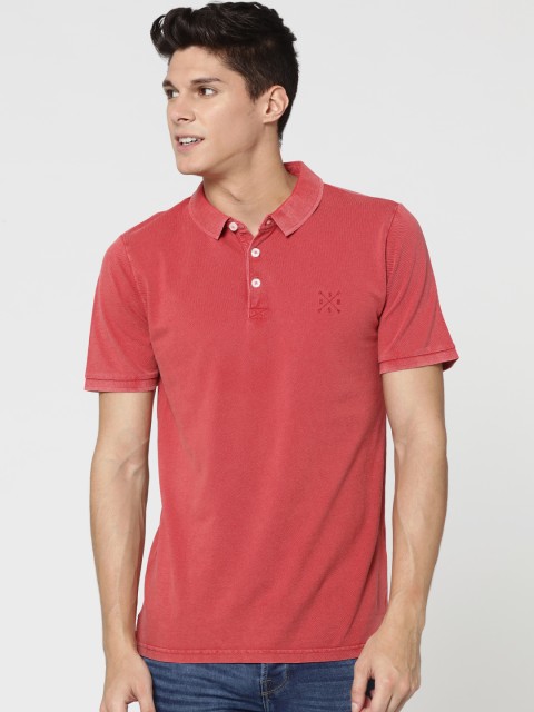 

ONLY & SONS Men Red Solid Polo T-shirt