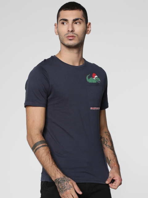 

ONLY & SONS Men Navy Blue Solid Round Neck T-shirt