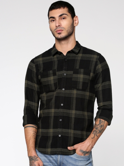 

ONLY & SONS Men Green Regular Fit Checked Casual Shirt