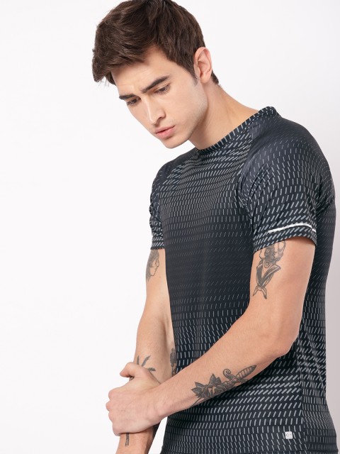 

ether Men Black Printed Round Neck T-shirt