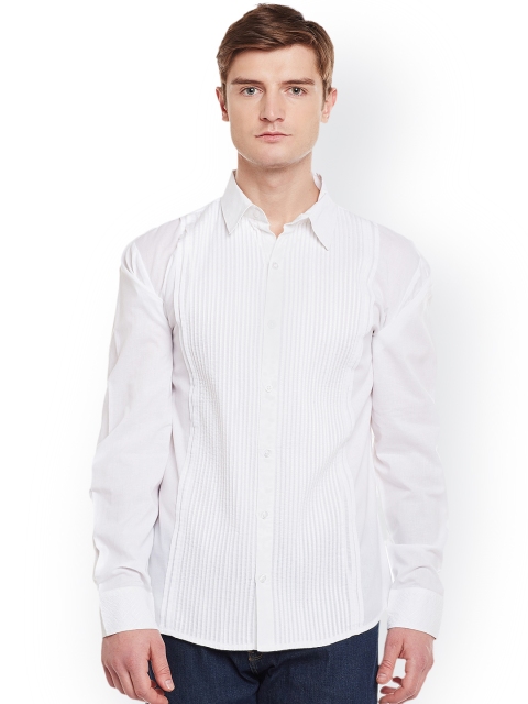 

Oxolloxo Men Off-WhiteSelf Design Casual Shirt, Off white