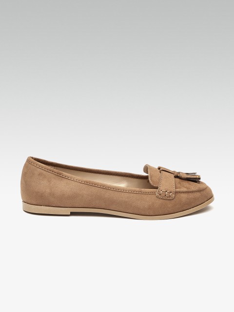 

DOROTHY PERKINS Women Brown Solid Ballerinas