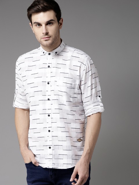 

DENNISON Men White & Black Comfort Slim Fit Self Striped Casual Shirt