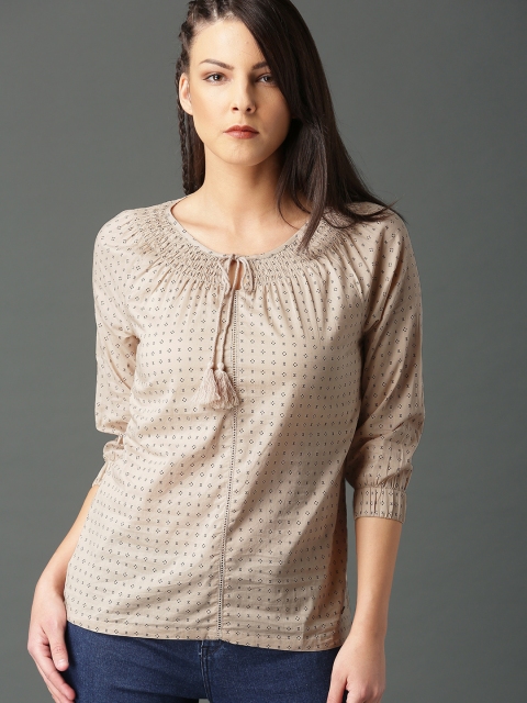 

Roadster Women Beige Printed Top