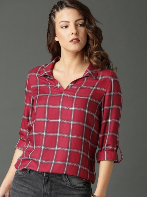 

Roadster Women Red & White Checked Top