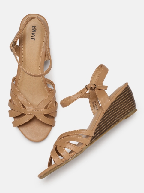 

Lavie Women Beige Solid Sandals