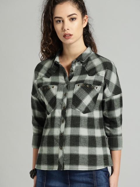 

Roadster Women Grey & Black Regular Fit Checked Casual Shirt
