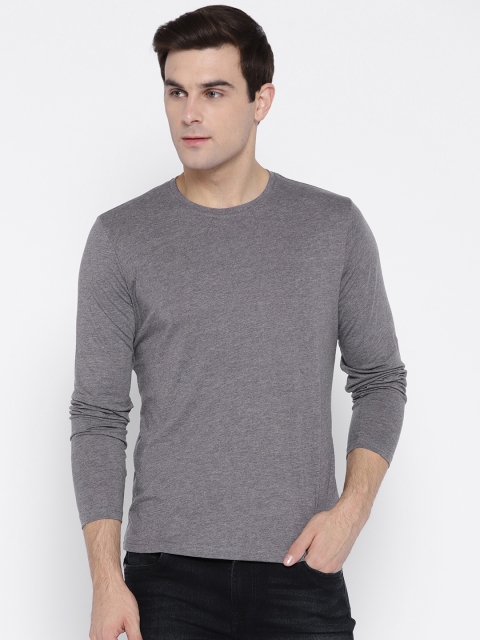 

OVS Men Grey Melange Solid Round Neck T-shirt