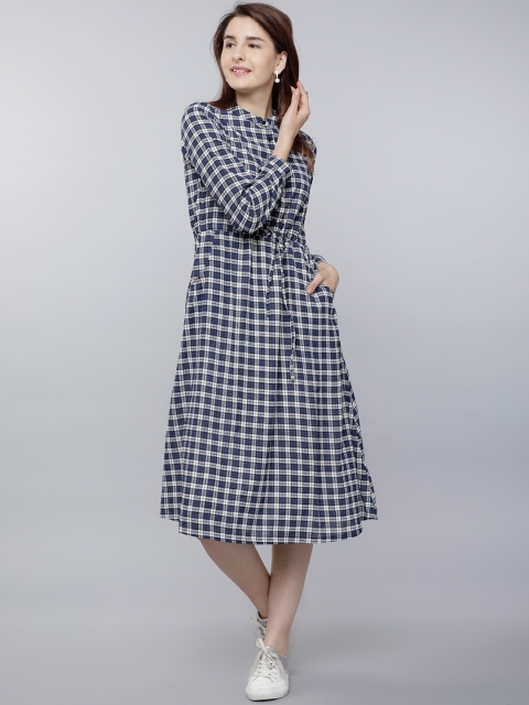 

Tokyo Talkies Women Blue Checked Fit and Flare Dress