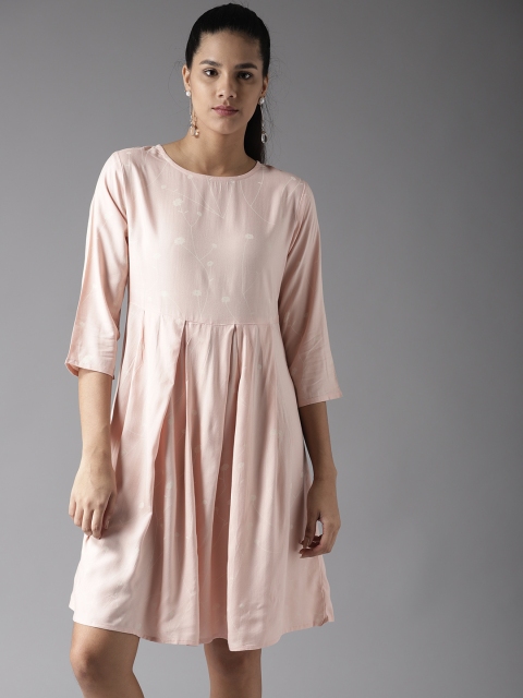 

Moda Rapido Women Peach-Coloured Printed Fit & Flare Dress