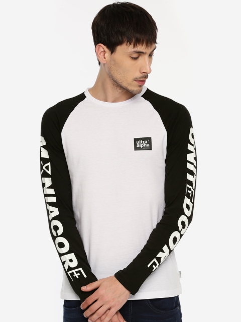 

Jack & Jones Men White & Black Solid Slim Fit Round Neck T-shirt