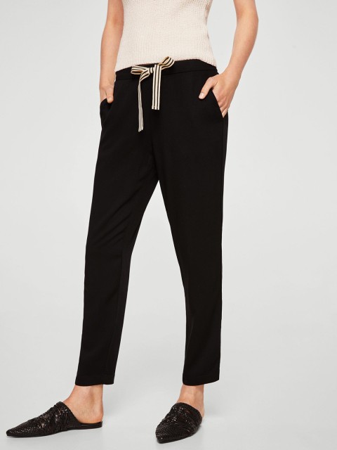 

MANGO Women Black Regular Fit Solid Regular Trousers
