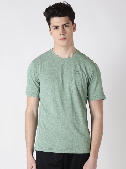 

Alcis Men Green Solid Round Neck T-shirt