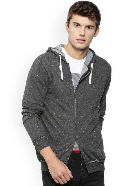 

Campus Sutra Men Charcoal Solid Hooded Sweatshirt
