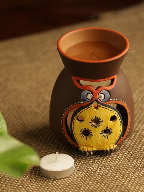 

ExclusiveLane Brown & Mustard Aroma Oil Diffusers
