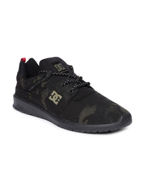 

DC Men Black & Olive Green Camouflage Print Sneakers