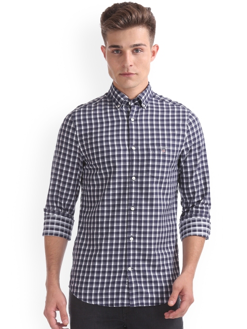 

GANT Men Grey & White Slim Fit Checked Casual Shirt