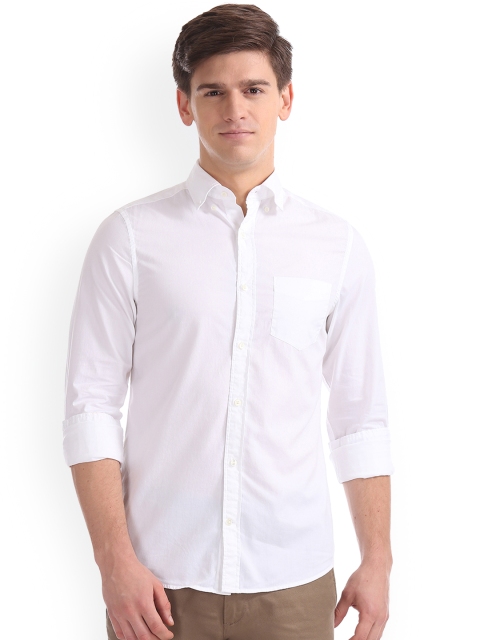 

GANT Men White Slim Fit Solid Casual Shirt